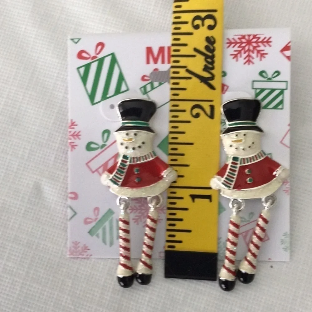Christmas Holiday Bracelet and Pierced Earrings
